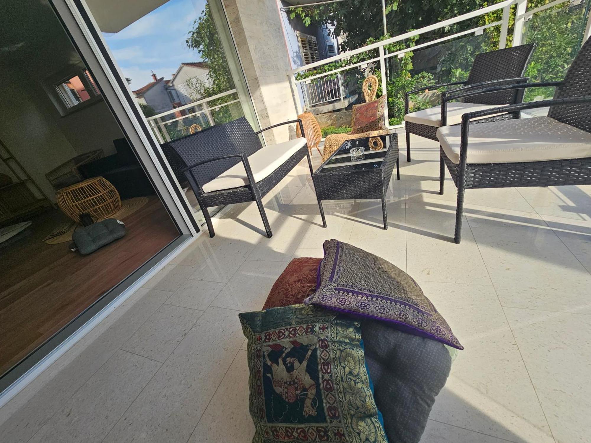 Vila Regina Apartment Rex With Swimming Pool Jezera Buitenkant foto
