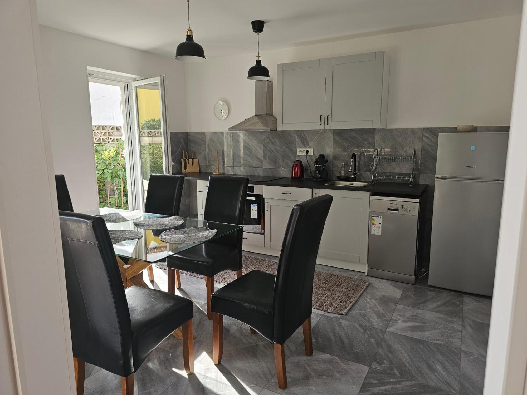 Vila Regina Apartment Rex With Swimming Pool Jezera Buitenkant foto
