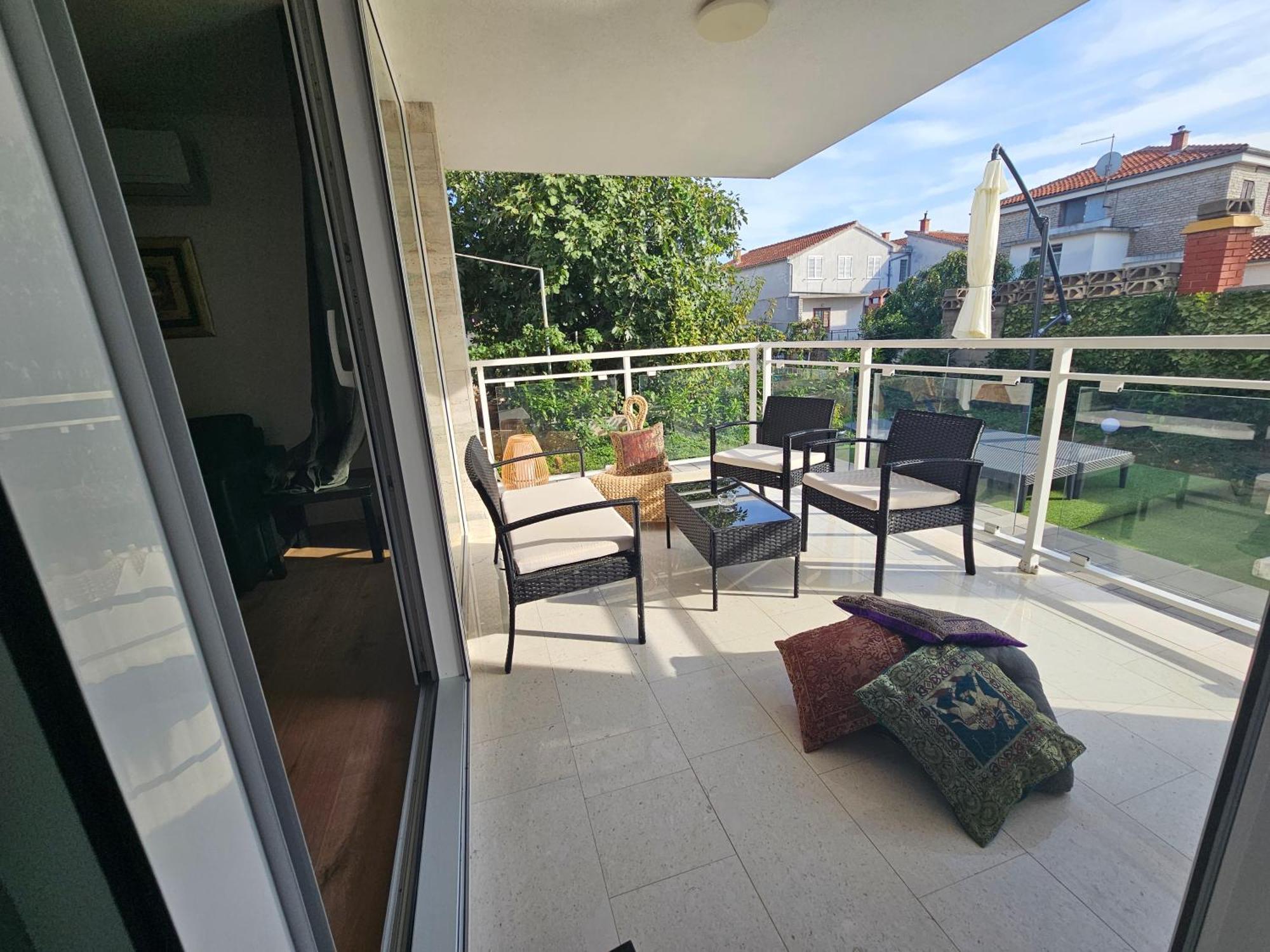 Vila Regina Apartment Rex With Swimming Pool Jezera Buitenkant foto