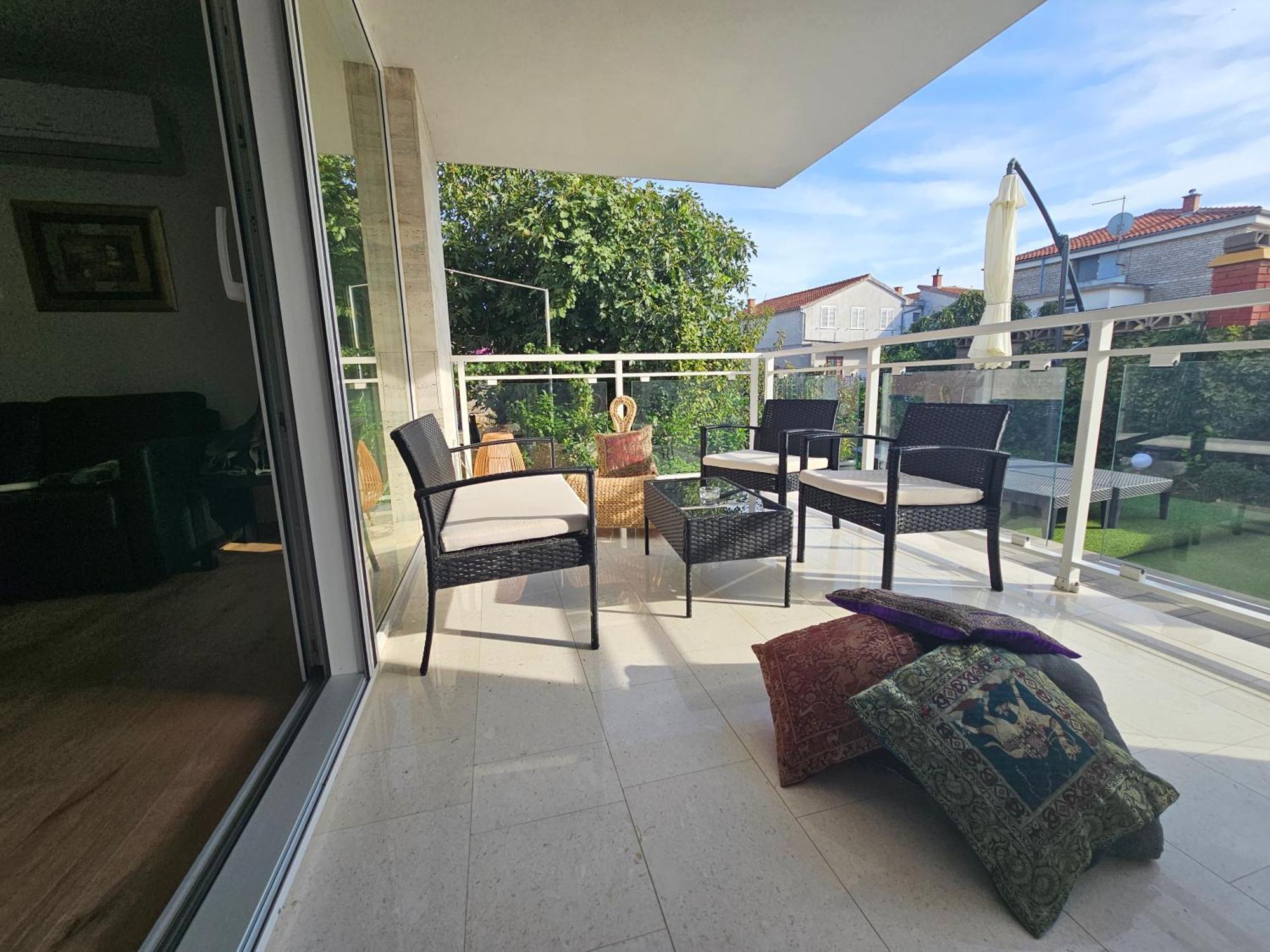 Vila Regina Apartment Rex With Swimming Pool Jezera Buitenkant foto