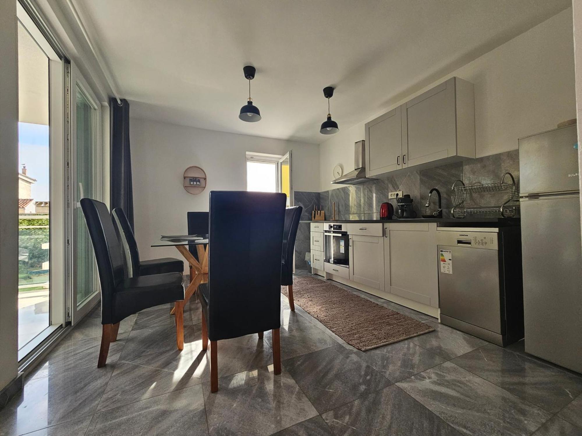 Vila Regina Apartment Rex With Swimming Pool Jezera Buitenkant foto