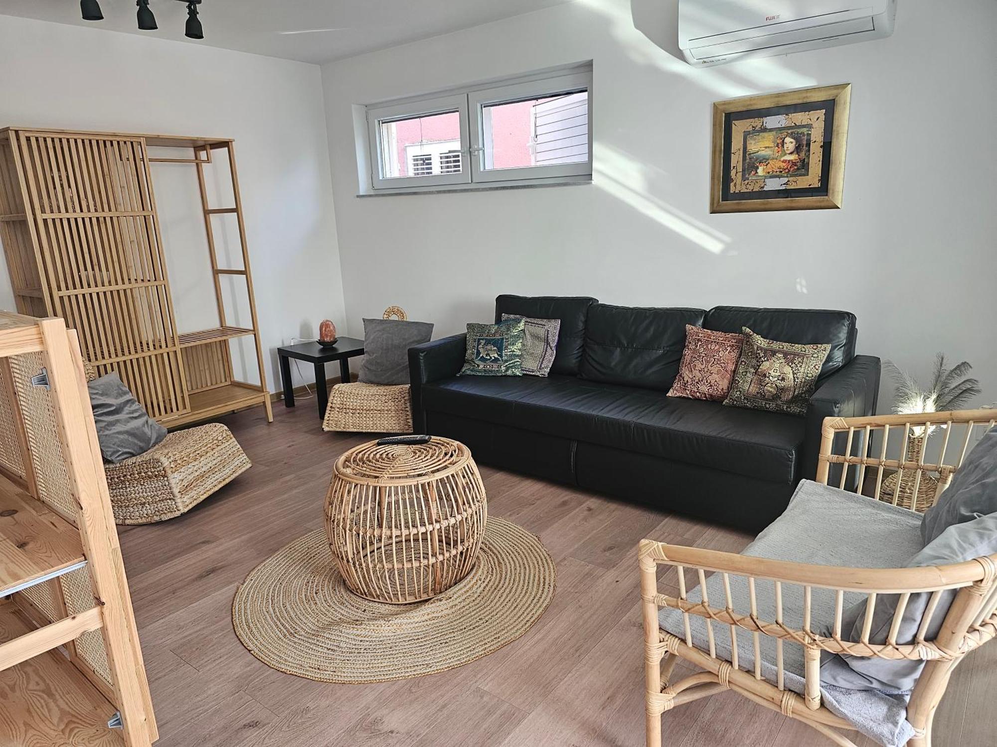 Vila Regina Apartment Rex With Swimming Pool Jezera Buitenkant foto