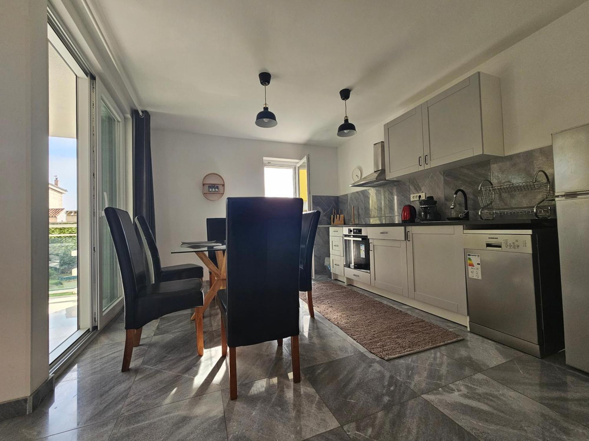 Vila Regina Apartment Rex With Swimming Pool Jezera Buitenkant foto