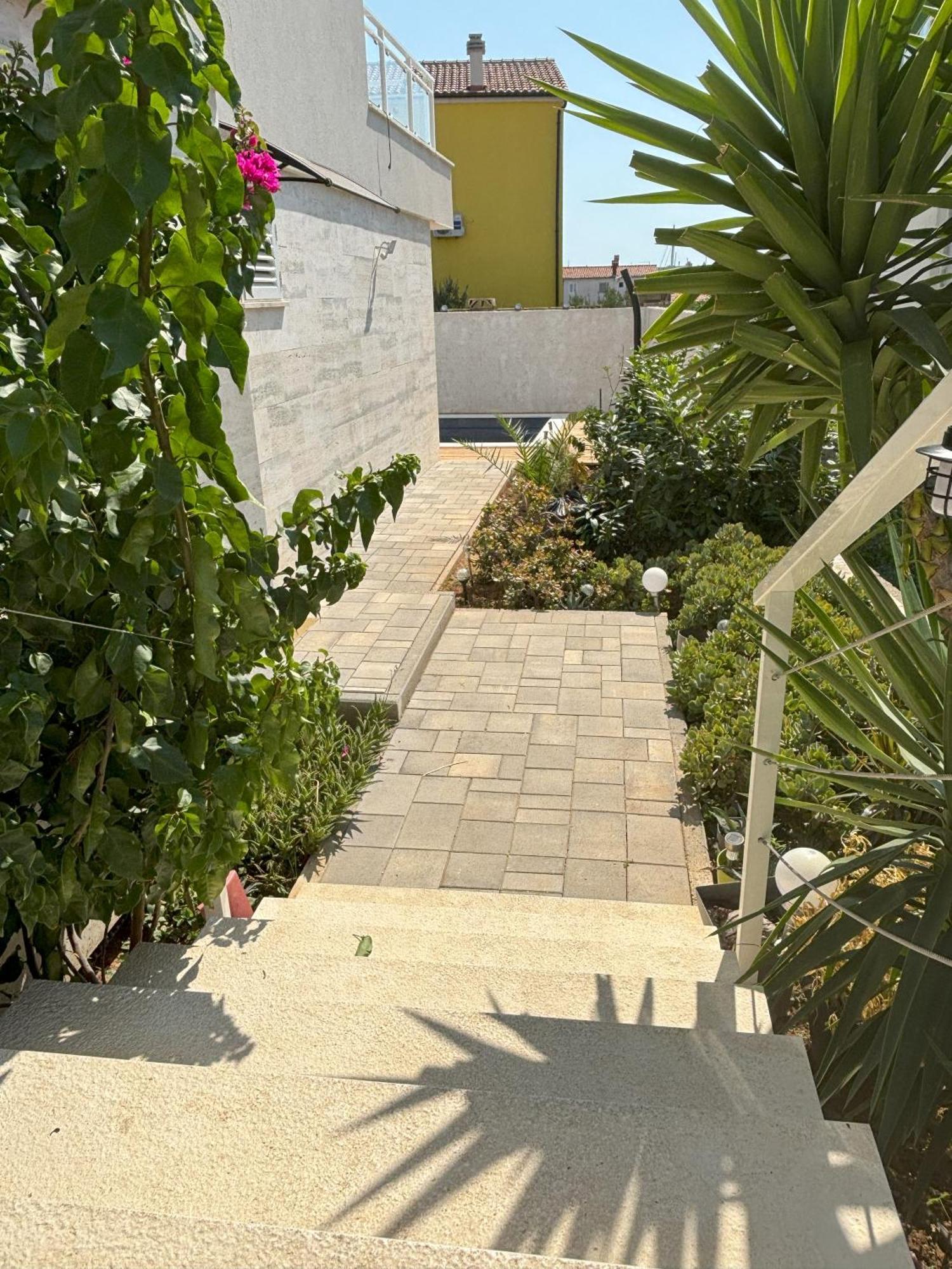 Vila Regina Apartment Rex With Swimming Pool Jezera Buitenkant foto