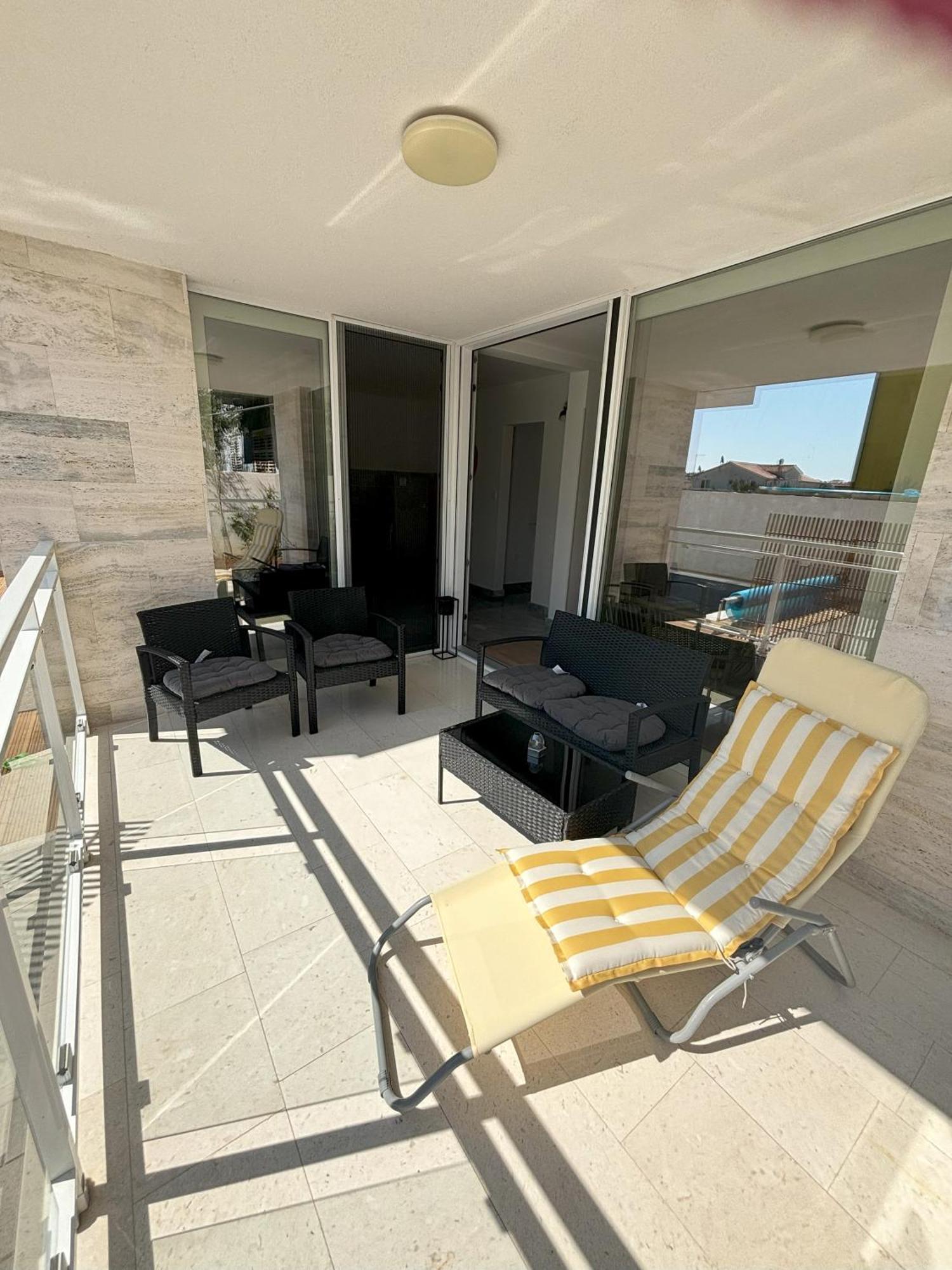 Vila Regina Apartment Rex With Swimming Pool Jezera Buitenkant foto